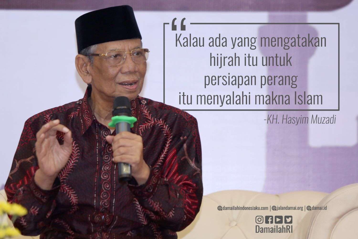 Kalau ada yang mengatakah hijrah itu untuk persiapan perang itu menyalahi makna Islam