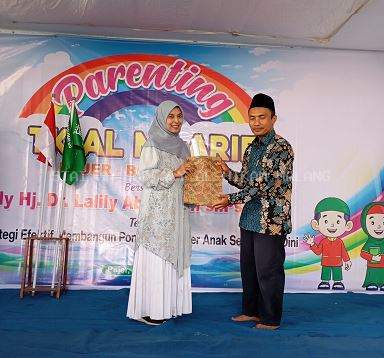 Bangun Karakter Anak Sejak Dini, Putri K.H. Hasyim Muzadi Hadirkan Inspirasi di TK Al-Maarif Bondowoso