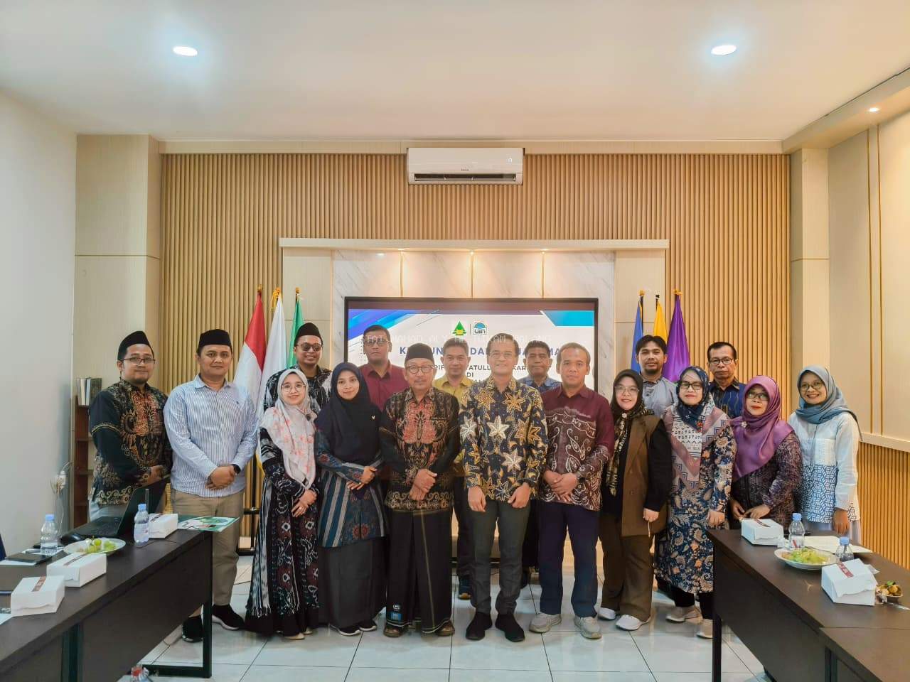 Meneguhkan Nilai Nilai Pesantren Untuk Perkuat Sinergi Tri Dharma Perguruan Tinggi