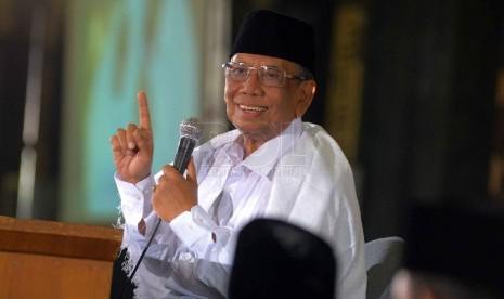 KH.Hasyim Muzadi: Indonesia-Malaysia Berpotensi Pimpin Dunia Islam